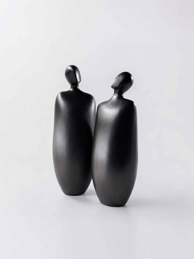 Abstract ceramic sculpture pair — Moradores series by Fernando Durao, handmade stoneware Buenos Aires