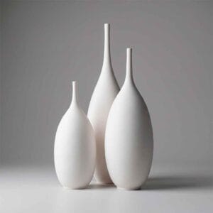 Handmade white stoneware vases long neck — Unikas Quartz #260 by Fernando Durao, Buenos Aires